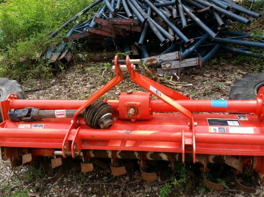 ขายรถไถคูโบต้า  KUBOTA   L 3608SP พร้อมชุดใบมีดดันหน้าคานล่าง  โรตารี่