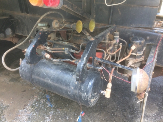 Hino sumo 227 เครื่องเดิม 220 แรง เกียร์เดิม สโล คัชซีสวยมาก กระบะดัมพ์สามมิตร ทะเบียนพร้อม