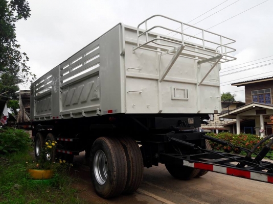 ลูกพ่วงดัมพ์สามมิตรแท้ ปี 54 สามเพลาแท้ ยาว 6.50 เมตร ทะเบียนพร้อม