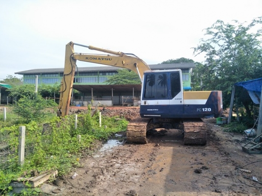 ขาย!! >>> Komatsu Pc120 รุ่น 5 สภาพพร้อมใช้งาน ตัวเดินใหญ่ 595,000 บาท <<<  เบอร์ติดต่อ 098-7155789 086-4631102
