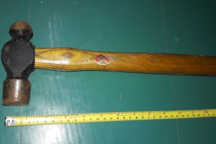 ขายค้อนตุ้มตราช้างบินMADE IN GERMANY. ใหม่เก่าเก็บ