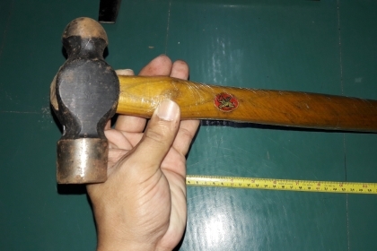 ขายค้อนตุ้มตราช้างบินMADE IN GERMANY. ใหม่เก่าเก็บ