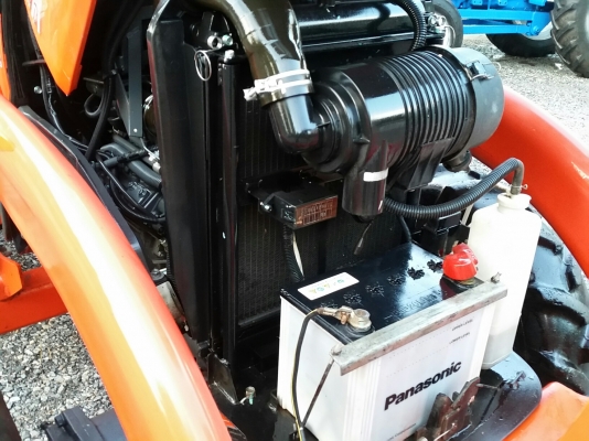 ขายรถไถคูโบต้า  KUBOTA   L 3608SP พร้อมชุดใบมีดดันหน้าคานบน  และผาน5