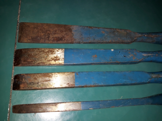 ขายสิ่วบ้องตรานกงานเก่าเก็บชุด4ขนาด