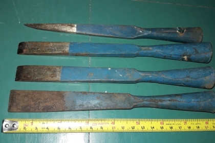 ขายสิ่วบ้องตรานกงานเก่าเก็บชุด4ขนาด