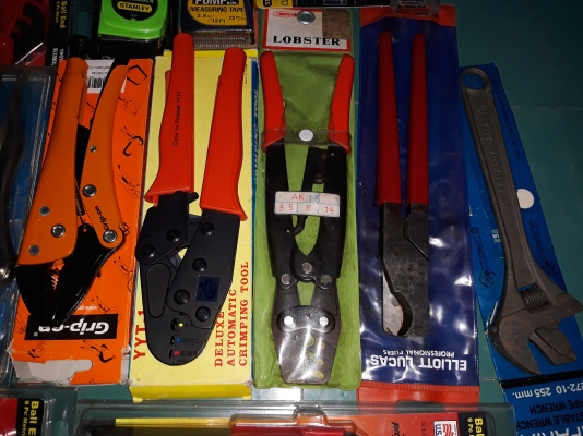 ขายเครื่องมืองานเก่าเก็บ สนใจ 089-1786075 LINE ใช้เบอร์โทรเชพได้ขึ้นเลยครับไม่มีID LINE