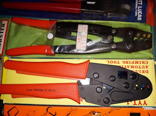 ขายเครื่องมืองานเก่าเก็บ สนใจ 089-1786075 LINE ใช้เบอร์โทรเชพได้ขึ้นเลยครับไม่มีID LINE