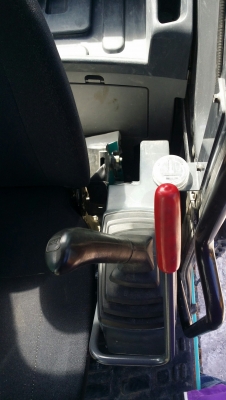 ขายแบคโฮ Kobelco SK135SR-2 YY06 ปี 2010 ชั่วโมงทำงาน 5,885 ชั่วโมง ปีใหม่ๆราคาสวยๆ โทร 061-4194021 พรภวิษย์ ขายแบคโฮ Kobelco SK135SR-2 YY06 ปี 2010 ชั่วโมงทำงาน 5,885 ชั่วโมง ปีใหม่ๆราคาสวยๆ โทร 061-4194021 พรภวิษย์