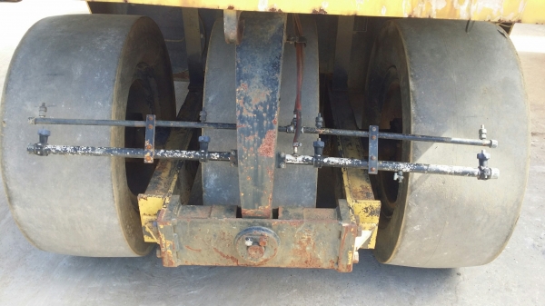 ขายรถบดล้อยาง RT200W-C SN 8AF-46063 ปี 1997 4,048 ชม โทร 061-4194021 พรภวิษย์