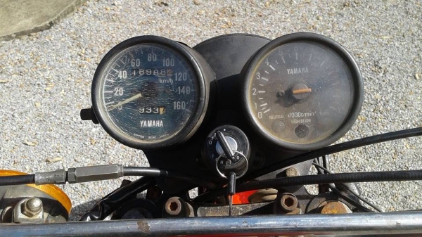 ขาย DT125MX เอกสารพร้อมโอนภาษีขาดเครื่องดีขี่สนุกระบบไฟติดหมดสายไฟใหม่แบตใหม่ขอบล้อซี่ล้อหน้าใหม่