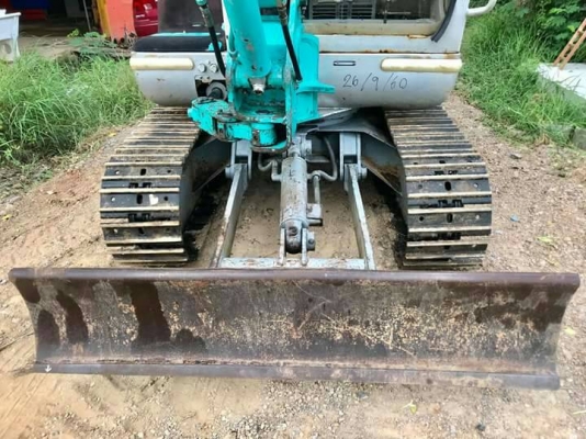 ขายรถขุด ยี่ห้อ: KOBELCO แบบ: SK025  ราคา 385,000 บาท (ต่อรองได้)  คอนโทนสั้นปั้มนิ้ว เครื่อง3สูบ แทรกเหล็กมือ1 รถเก่านอกแท้ญี่ปุ่น  มีเอกสารใบอินวอย ไม่เคยใช้งานในไทย100\% รถพร้อมใช้งาน สนใขติดต่อ : โทร 099-907-9273 กิ๊ฟ กมลชนก , 099-907-3356 ช่างบัง