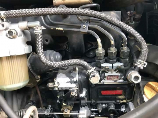 ขายรถขุด ยี่ห้อ: KOBELCO แบบ: SK035  ราคา 470,000 บาท (ต่อรองได้)  คอนโทนสั้นปั้มนิ้ว เครื่อง3สูบ แทรกเหล็กมือ1 รถเก่านอกแท้ญี่ปุ่น  มีเอกสารใบอินวอย ไม่เคยใช้งานในไทย100\% รถพร้อมใช้งาน  สนใจ โทร : 099-907-9273 กิ๊ฟ กมลชนก , 099-907-3356 ช่างบัง