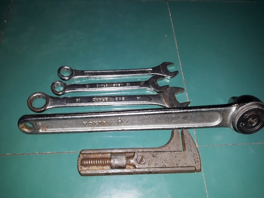 ขายเครื่องมือช่าง1กอง