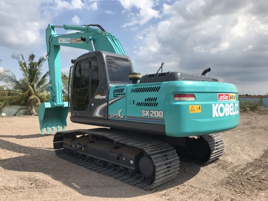 ขาย SK200-8 Super-XM 7000 ชม สภาพสวยพร้อมใช้งาน เอกสารพร้อมโอน ชมรถได้ทุกวัน ติดต่อ 081-4283210