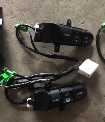 ปุ่มควบคุมเครื่องเสียงฮอนด้า cruise control