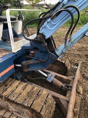 ขาย 265,000 บาท KUBOTA KX 030 (บุ้งกี๋ +พร้อมหัวเจาะ) เครื่องดี ปั้มแรง โช่หนา เอวแน่น รถพร้อมใช้งาน. เอกสารซื้อขาย  รถอยู่ จ.นครปฐม โทร&amp;ไอดีไลน์ 0610710295