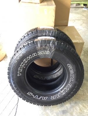 ยาง All Yokohama 30 9.5 R15 ปี15 ดอกเต็ม สวยคม ไม่มีปะ ใช้ยาว ราคาไม่แพง ยาง All Yokohama 30 9.5 R15 ปี15 ดอกเต็ม สวยคม ไม่มีปะ ใช้ยาว ราคาไม่แพง