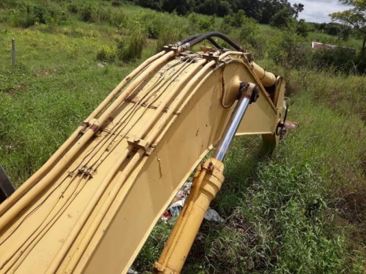 ขาย 325,000 บาท KATO HD700V2 เครื่อง 6D31 Turbo ปั้ม K3V โช่หนา เอวแน่น เอกสารชื่อขาย  รถอยู่ จ.อุดรธานี โทร&amp;ไอดีไลน์ 0610710295