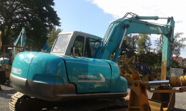 ต้องการขายรถขุดยี่ห้อKOBELCO-SK120-3 รถนอกนำเข้า ต้องการขายรถขุดยี่ห้อKOBELCO-SK120-3 รถนอกนำเข้า