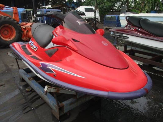 Ultra 150 เก่าญี่ปุ่น.. เรือใช้งาน 59 ชั่วโมง 59000 บาท Ultra 150 เก่าญี่ปุ่น.. เรือใช้งาน 59 ชั่วโมง 59000 บาท