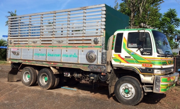 พ่วง 22 ล้อ HINO FM2P สมอทอง 300 แรง เทอร์โบอินเตอร์ ปี 45 กระบะมิเนียมคอกเกษตร - ดั้ม อู่สหกิจ ตัวลูก 3 คานยัด ลงเล่มแล้ว