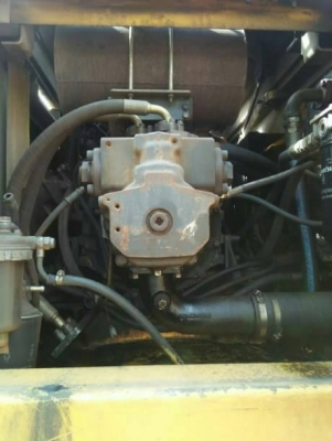 โคมัตสุ KOMATSU PC 200-7 ราคา 950,000 โคมัตสุ KOMATSU PC 200-7 ราคา 950,000