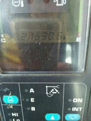 โคมัตสุ KOMATSU PC 200-7 ราคา 950,000 โคมัตสุ KOMATSU PC 200-7 ราคา 950,000