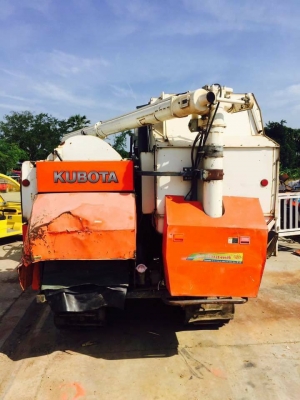 รถเกี่ยวข้าว 95 รถเกี่ยวข้าว 95