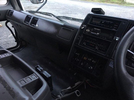 ขายหัวเก๋ง NISSAN UD(BIG THUMB) นำเข้าจากญึ่ปุ่น100\% ราคาถูกๆ สภาพสวยๆมาก สนใจติดต่อ 094-995-6265