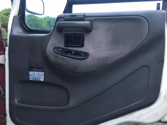 ขายหัวเก๋ง NISSAN UD(BIG THUMB) นำเข้าจากญึ่ปุ่น100\% ราคาถูกๆ สภาพสวยๆมาก สนใจติดต่อ 094-995-6265