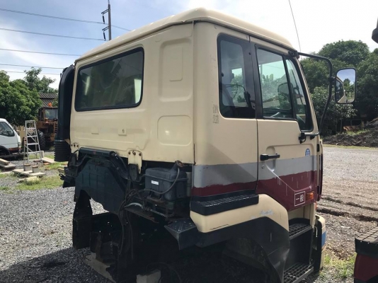 ขายหัวเก๋ง NISSAN UD BIG THUMB (รุ่นหน้าV) นำเข้าจากญึ่ปุ่น100\% ราคาถูกๆ สภาพสวยๆมาก สนใจติดต่อ 094-995-6265