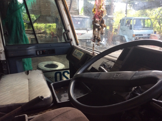 ขาย หัวสิบล้อ อีซูซุ ( ร็อคกี้ ตามสภาพ ไม่ผุ อุปกรณ์ครบ ) มีขาดีดหน้า-ขาคำ้หลัง ท่อกรองอากาศ ยกใส่ได้เลย ขาย หัวสิบล้อ อีซูซุ ( ร็อคกี้ ตามสภาพ ไม่ผุ อุปกรณ์ครบ ) มีขาดีดหน้า-ขาคำ้หลัง ท่อกรองอากาศ ยกใส่ได้เลย