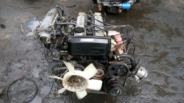 ขายเครื่องยนต์ TOYOTA 4AG ขับหลัง 8950 บาท