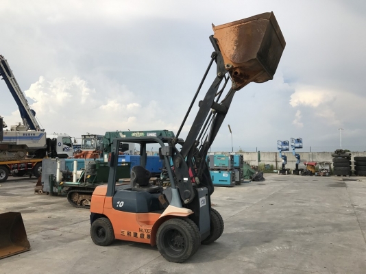 รถตัก Toyota รุ่น 5FGL10 เครื่องเบนซิน ใช้งาน 9 ร้อยชั่วโมงเท่านั้น จากญี่ปุ่น รถตัก Toyota รุ่น 5FGL10 เครื่องเบนซิน ใช้งาน 9 ร้อยชั่วโมงเท่านั้น จากญี่ปุ่น