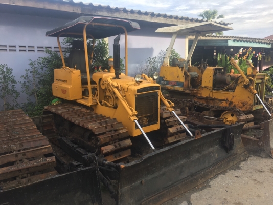 แทรคเตอร์มือสอง/ Komatsu D2-3 ใบตีนเป็ดปรับได้
