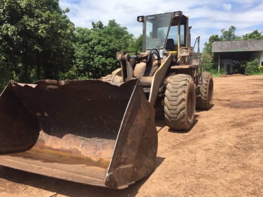 ขาย 485,000 บาท KOMATSU WA300-1 เครื่องดี เกียร์ดี ระบบไฮโดรลิกพร้อม เอกสารชื้อขาย รถอยู่ จ.ร้อยเอ็ด โทร&ไอดีไลน์ 0610710295 ขาย 485,000 บาท KOMATSU WA300-1 เครื่องดี เกียร์ดี ระบบไฮโดรลิกพร้อม เอกสารชื้อขาย รถอยู่ จ.ร้อยเอ็ด โทร&ไอดีไลน์ 0610710295