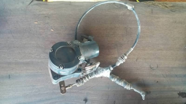 ขายอะไหล่. ระบบ ไฟฟ้า แบคโฮ หลายรุ่น (1) KOMATSU PC200-5 กล่อง+จอ+จอ 30,000 บาท  (2)KOBELCO SK 200-8 กล่อง+จอ 80,000 บาท  (3) SANY       กล่อง+ จอ 60,000 บาท  (4) CAT 320 C       กล่อง      30,000 บาท  (5) KOBELCO มาร์คไฟว์  กล่อง+จอ 40,000 บาท  KOMUTSU P