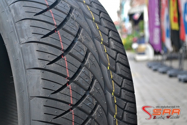 NITTO NT420S 255/55R18 เส้นละ 5,500 บาทปี16 NITTO NT420S 255/55R18 เส้นละ 5,500 บาทปี16
