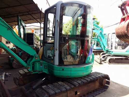 ขายKOMATSU PC40MR -1  เก่าญี่ปุ่นแท้  มาใหม่ สภาพสวย เดิมๆๆ  3,XX X  ชั่วโมง พร้อมใช้  โทร  089-3818694  ดวงนภา