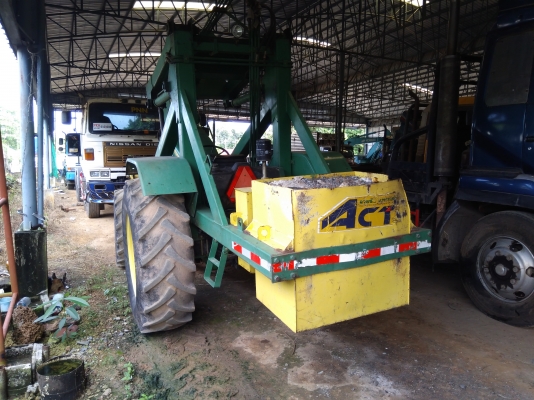 ขายรถคีบอ้อย