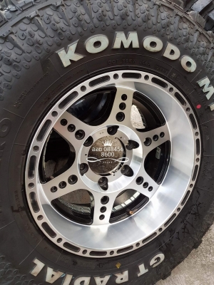 ขายยางMud ของใหม่ 31x10.5 R 15 พร้อมล้อสวยๆ