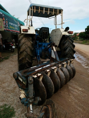 ขายรถไถFord6600รถใช้มือเดียวออกปี2550เล่มครบ