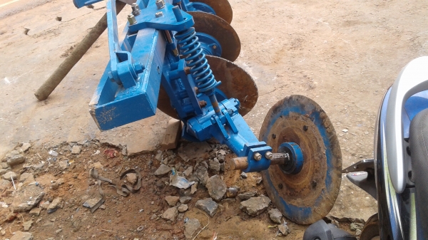 ขายผานสามโครงสี่ทีทีพร้อมใช้งาน ขายผานสามโครงสี่ทีทีพร้อมใช้งาน