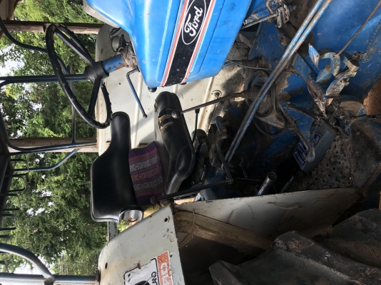 รถไถฟอร์ด Ford 5500 2wd มีทะเบียน ของแถมเพียบ รถไถฟอร์ด Ford 5500 2wd มีทะเบียน ของแถมเพียบ