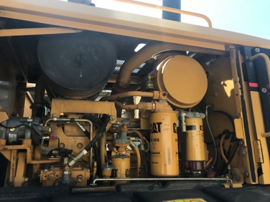 รถเกรด Cat140-APM ปี 2004 สวยกิ๊บ สภาพเอี่ยม นำเข้าจาอเมริกา พร้อมสแกนริฟายใหม่