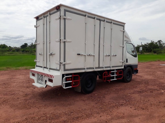 ขายรถ MITSUBISHI 4 ล้อตู้ 6บาน ปี 56 เครื่องดี ยางดี ครัทซีสวย ไม่ระบุราคา ศุภากร 081-1903107,089-53 ขายรถ MITSUBISHI 4 ล้อตู้ 6บาน ปี 56 เครื่องดี ยางดี ครัทซีสวย ไม่ระบุราคา ศุภากร 081-1903107,089-53