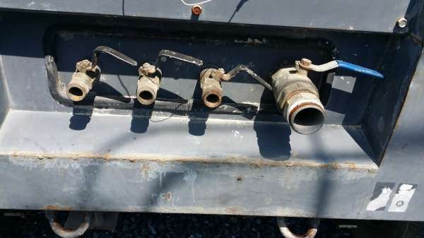 ขายถูกเคลียสต็อก เครื่องปั้มลม Airman PDS655S ปริมาณลม 655cfm แรงลม 7บาร์ สภาพดี ภายนอกสวย เครื่องปั๊มสกูลดี ไม่รั่วซึม ปี 2001 6,811 ชม.  โทร 061-4194021 พรภวิษย์