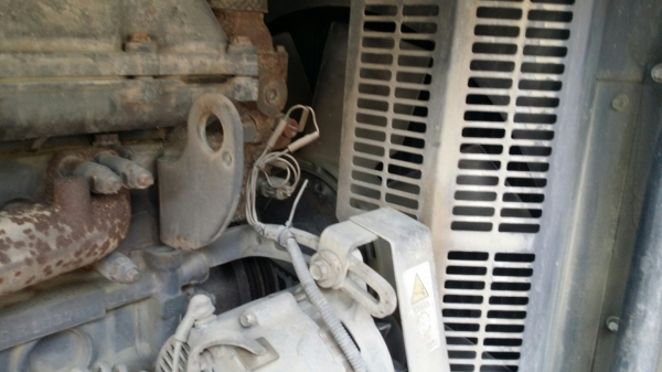 ขายถูกเคลียสต็อก เครื่องปั้มลม Airman PDS655S ปริมาณลม 655cfm แรงลม 7บาร์ สภาพดี ภายนอกสวย เครื่องปั๊มสกูลดี ไม่รั่วซึม ปี 2001 6,811 ชม.  โทร 061-4194021 พรภวิษย์