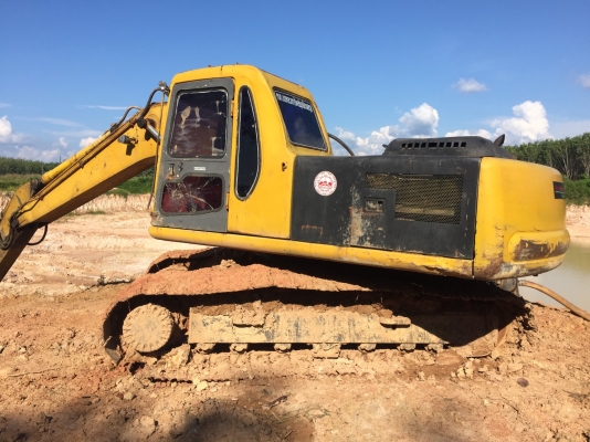 รถขุดpc200-6 s/n J20567 รถดีสีไม่สวย เล่มทะเบียน