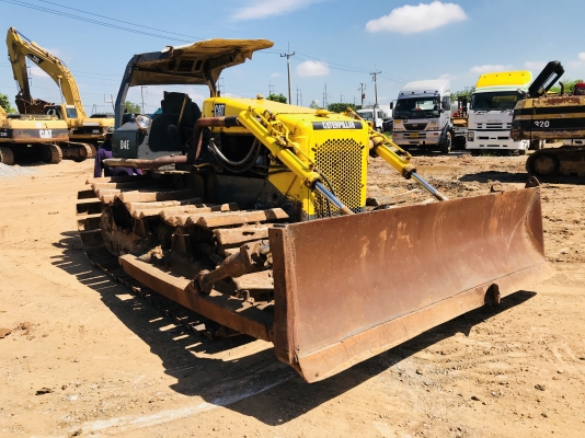 ขาย รถแทครเตอร CATTERPILAR D4E เครื่องดี เกียร์ดี ตีนเป็ด ขาย รถแทครเตอร CATTERPILAR D4E เครื่องดี เกียร์ดี ตีนเป็ด